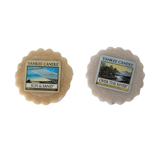 Yankee Candle Melts SUN & SAND OVER THE RIVER - Picture 1 of 4